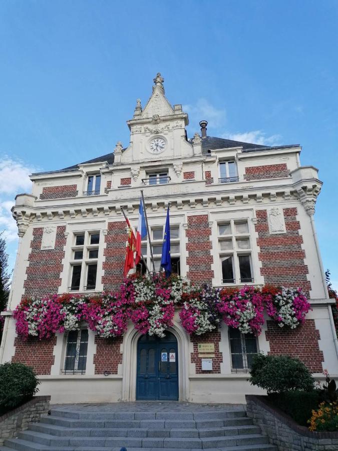 A La "Georgette" Et Son Jardin Avec Parking Villers-sur-Mer Exterior foto