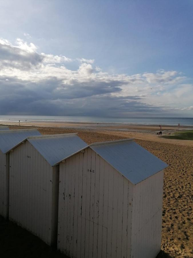 A La "Georgette" Et Son Jardin Avec Parking Villers-sur-Mer Exterior foto